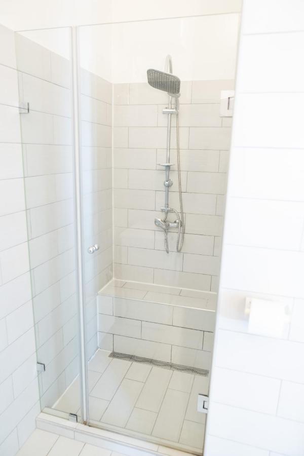 N28 Condo Apartment Next To Andrassy. Budapest Kültér fotó